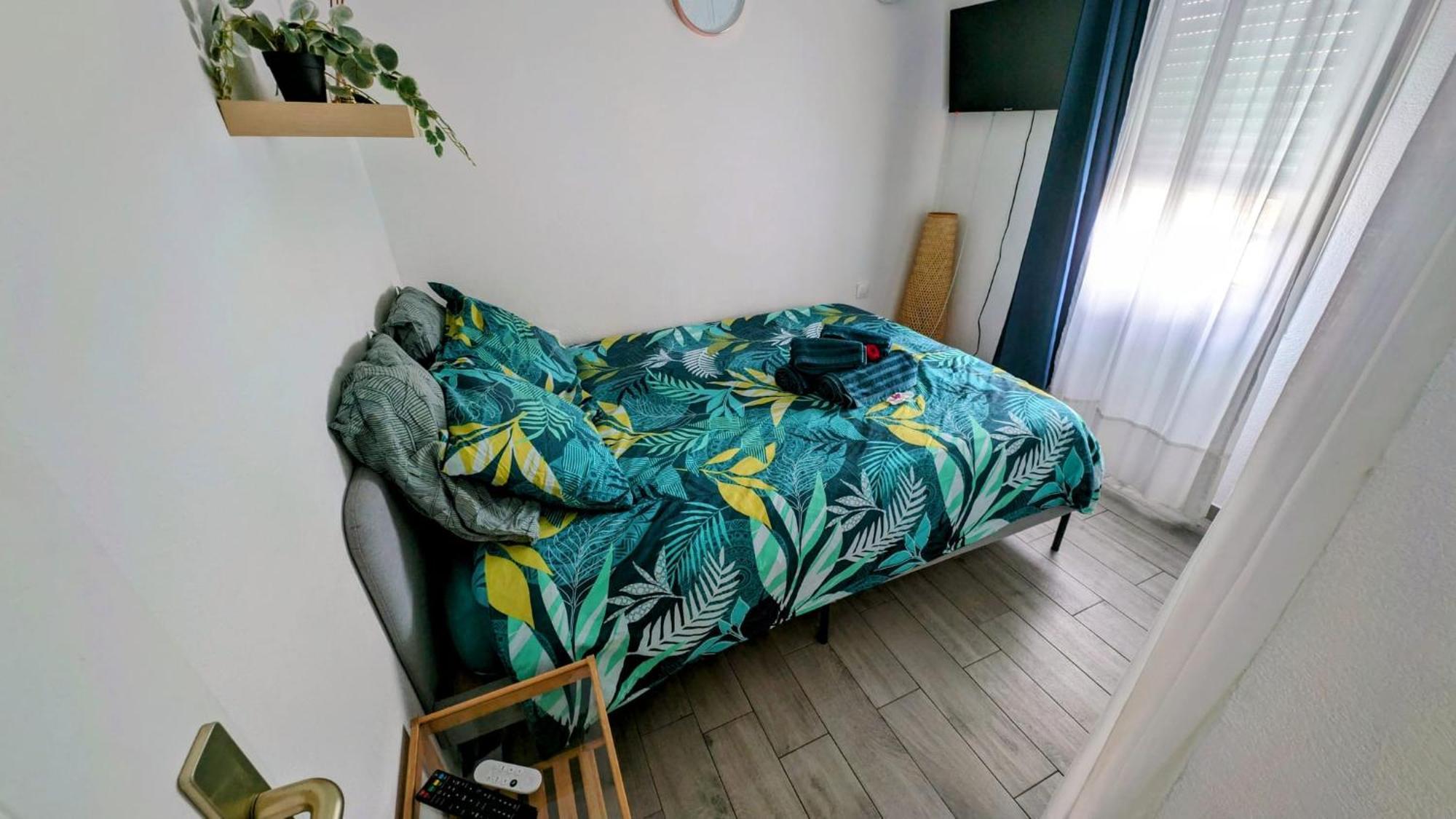 Charmant 2P, Piscine, Clim, A 5 Min De La Plage 瓦洛里 外观 照片